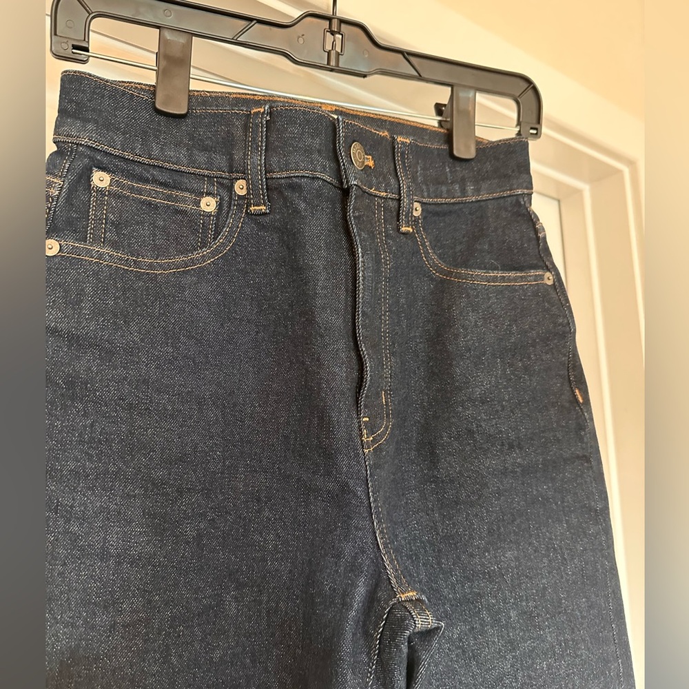 Madewell The 90’s Straight Leg Jeans in Classic Dark Indigo Wash (Size 25) - Picture 6 of 13